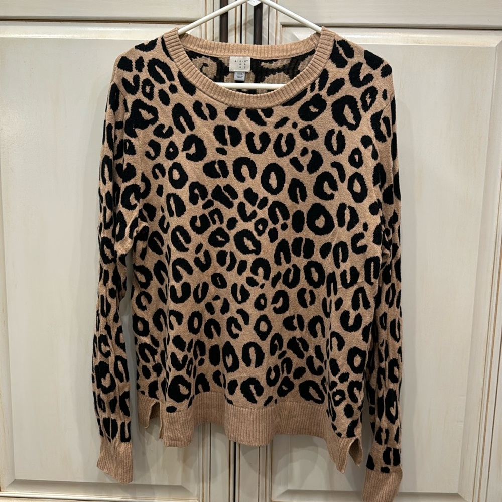 Leopard sweater